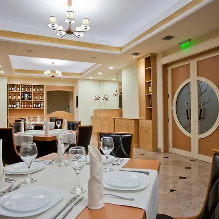 ホテル Hotel Incognito Pomorie